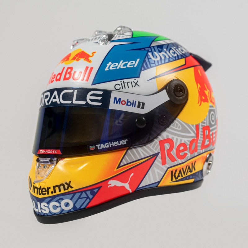 Red Bull SERGIO PEREZ MINI HELMET 2022 - SCHUBERTH SCALE 1:2