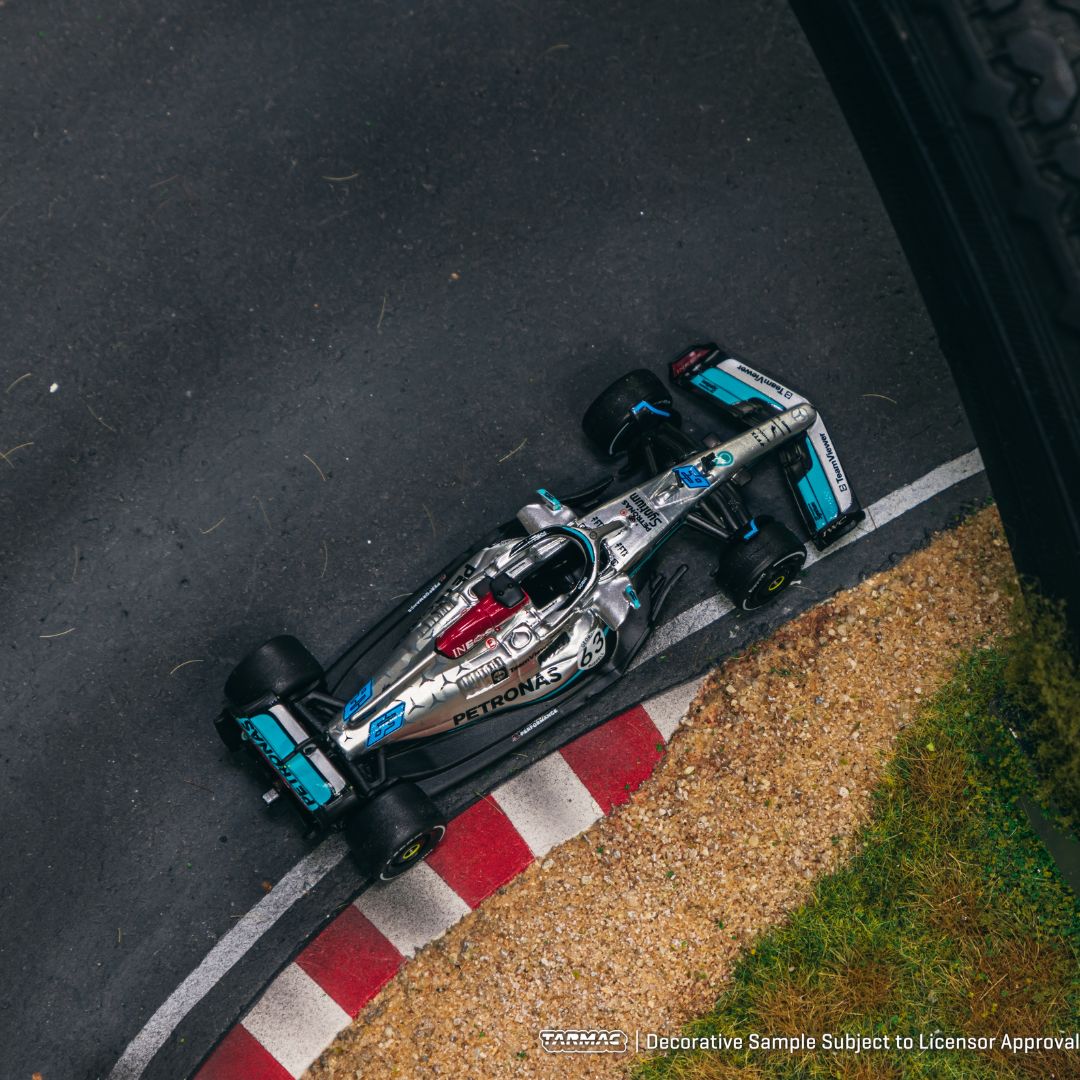 Mercedes-AMG F1 W13 E Performance George Russell 2022年比利時大獎賽參賽車 Tarmac Works 1:64比例模型車